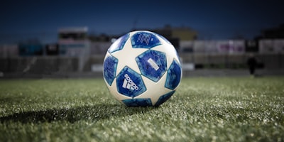 欧洲冠军联赛UEFA Champions League标志与奖杯